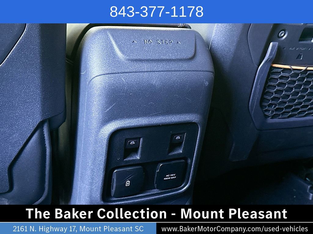 Used 2024 Ford Bronco Badlands image 29