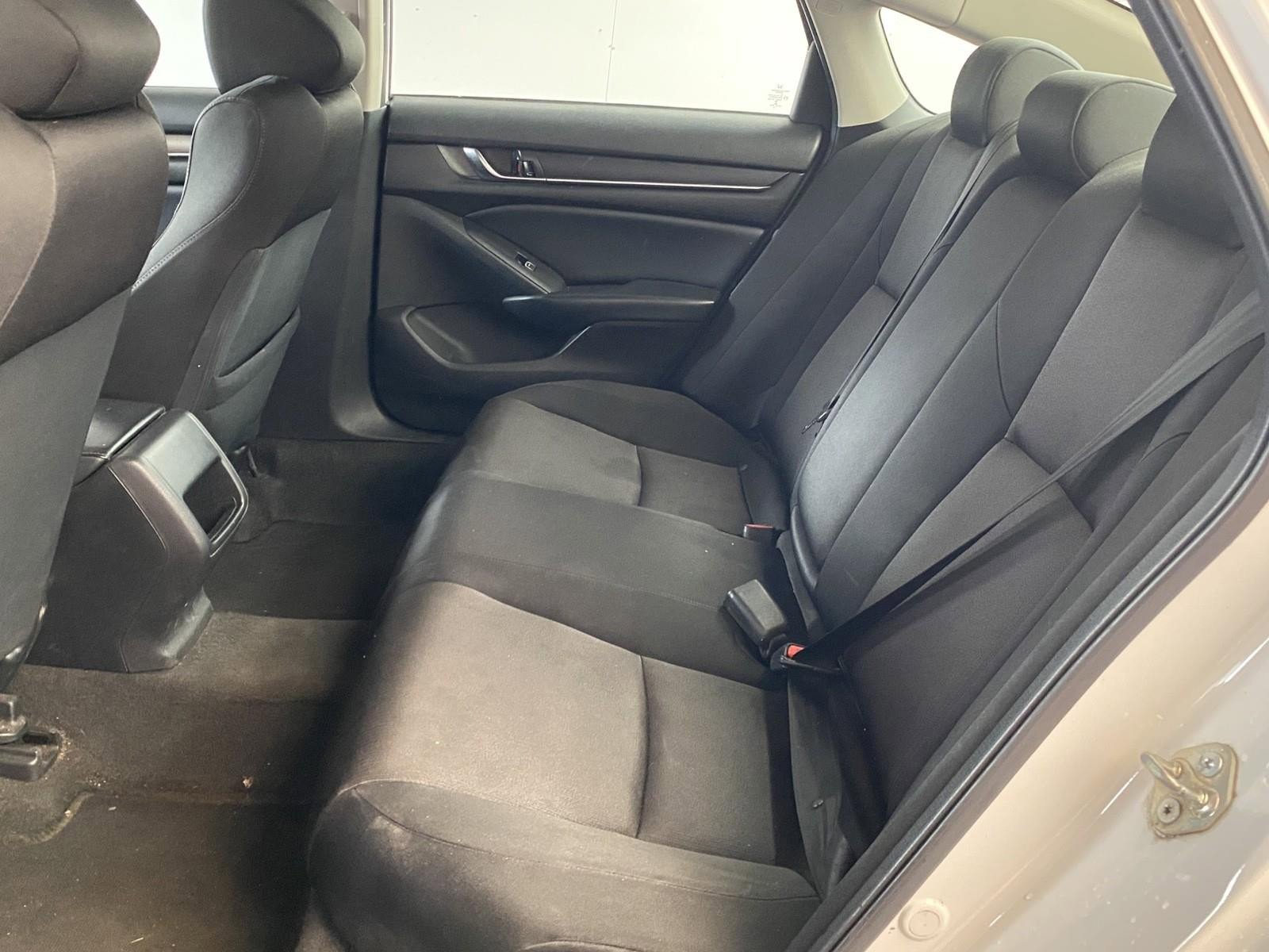 Used 2018 Honda Accord LX image 15