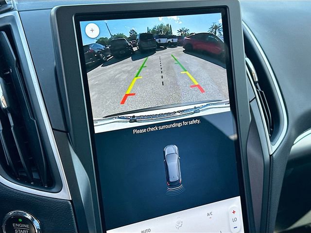 Used 2024 Ford Edge SEL w/ Sport Appearance Package image 13