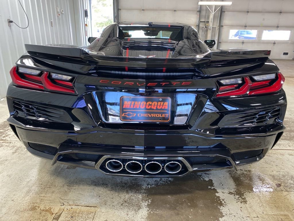 New 2026 Chevrolet Corvette Z06 w/ Stealth Interior Trim Package image 10