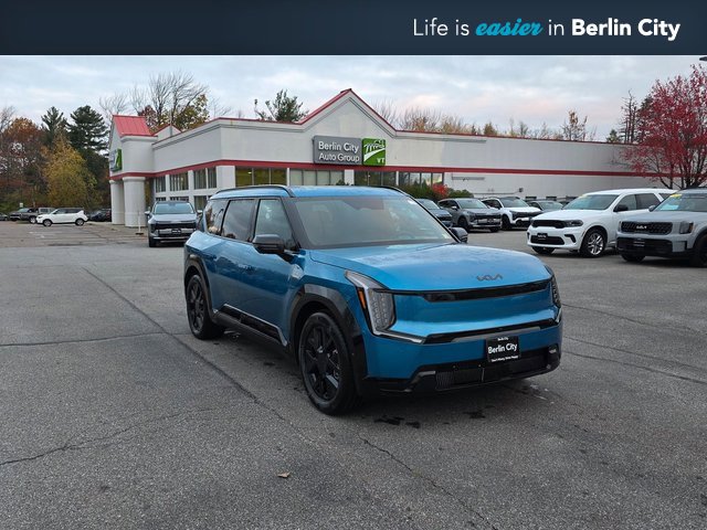 New 2026 Kia EV9 Land