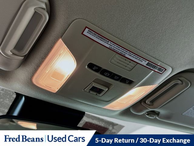 Used 2021 Toyota Corolla LE image 16