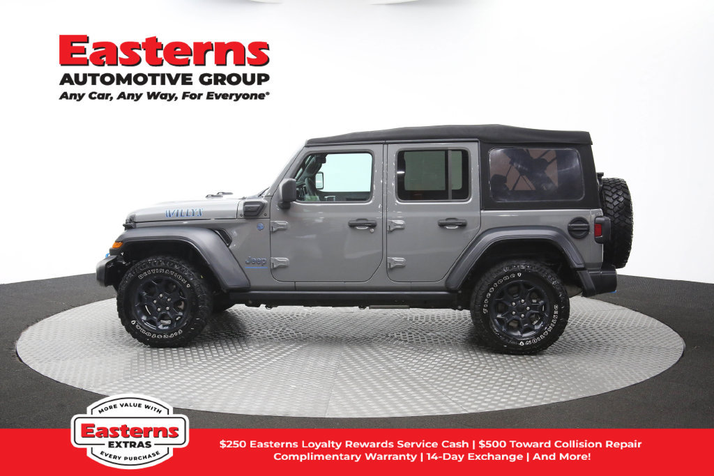 Used 2023 Jeep Wrangler Unlimited w/ Cold Weather Group AWD/4WD image 63