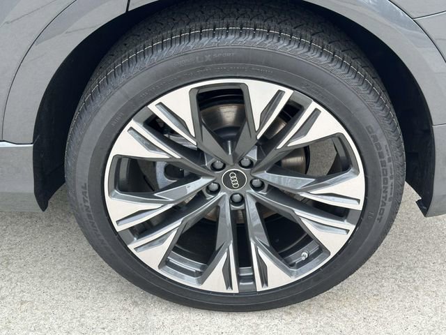 New 2026 Audi Q8 Premium Plus image 4