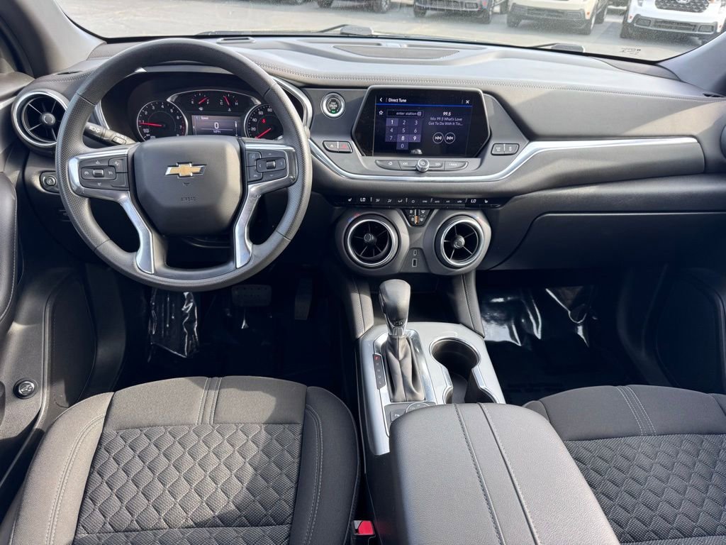 Used 2022 Chevrolet Blazer LT image 25