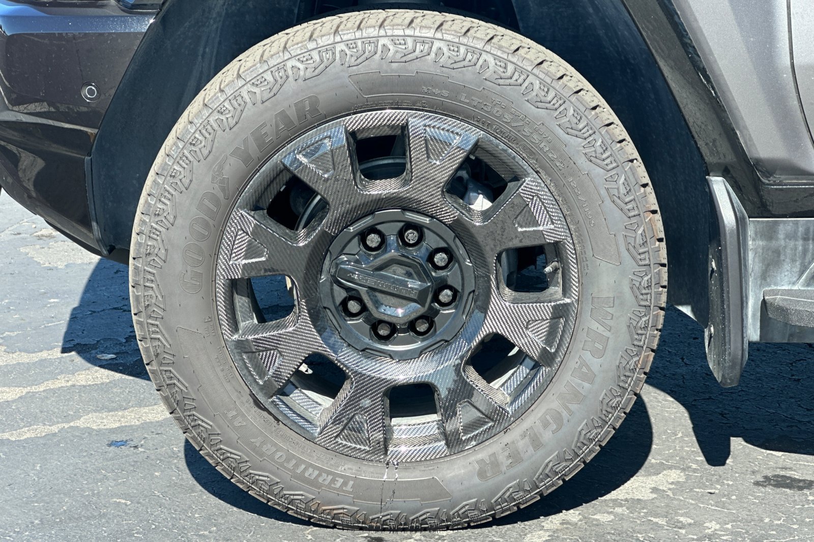 Used 2026 GMC Hummer EV 3X w/ Carbon Fiber Edition Package AWD/4WD image 43