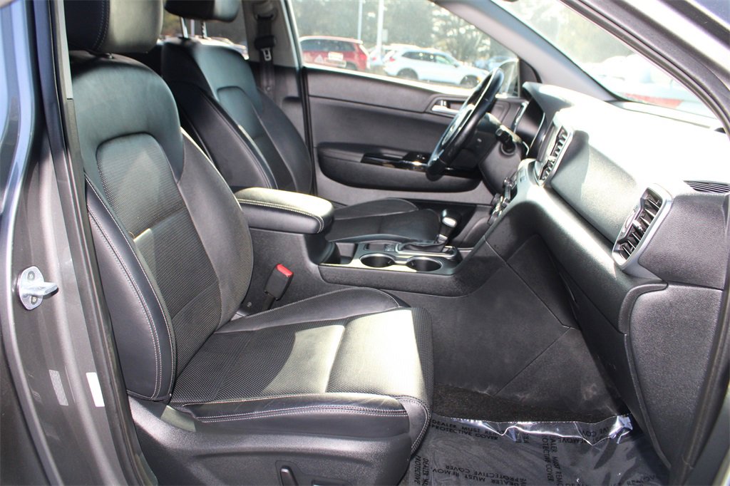 Used 2019 Kia Sportage EX w/ EX Technology Package image 19