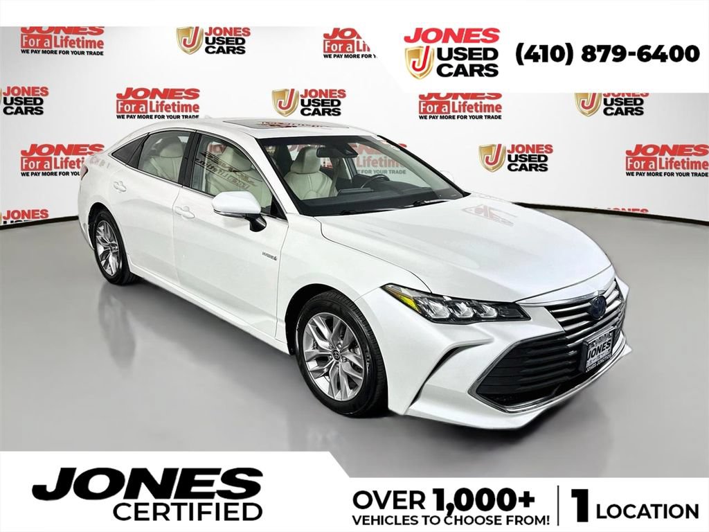Used 2021 Toyota Avalon XLE w/ Moonroof Package