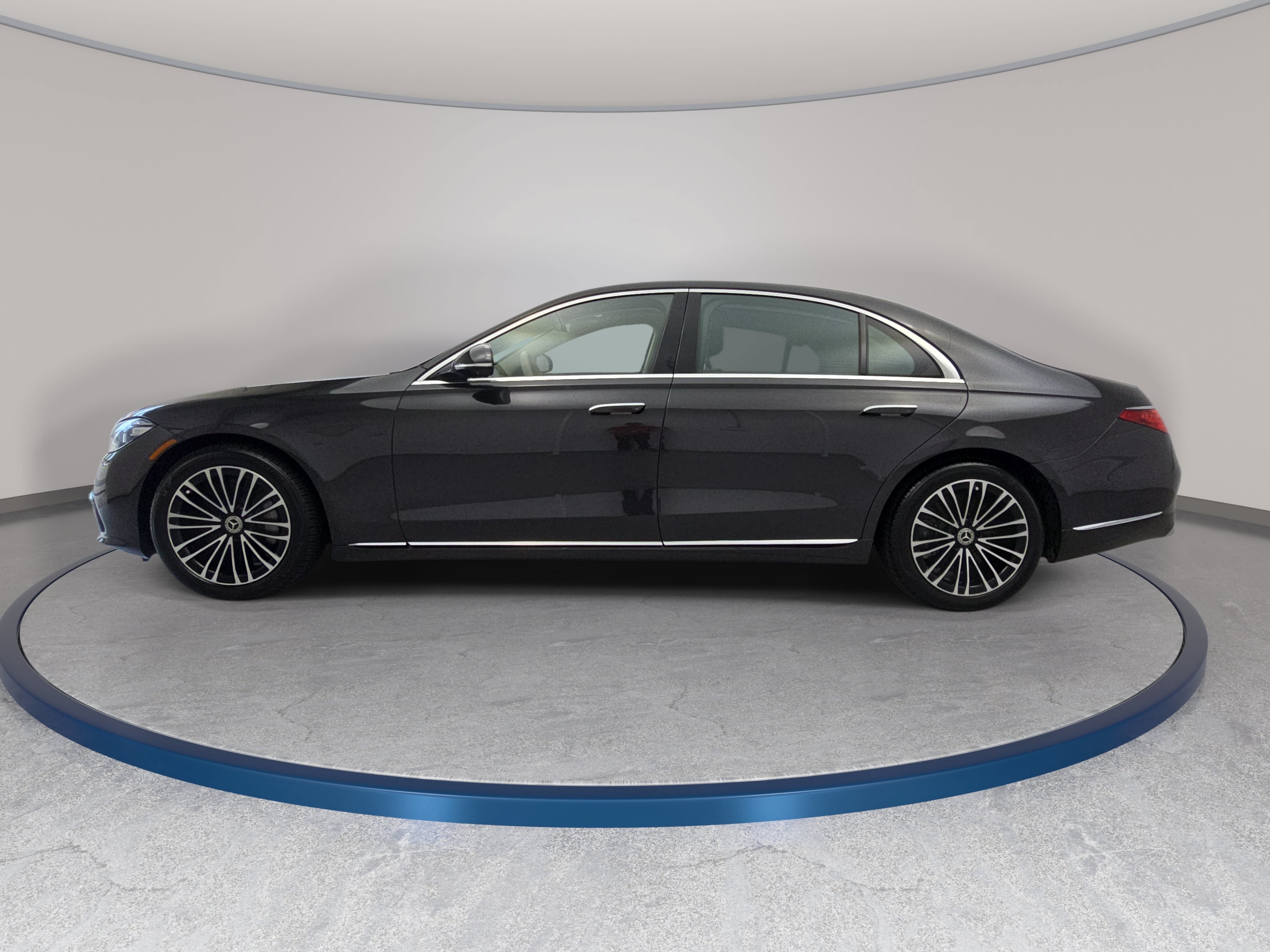 Certified 2023 Mercedes-Benz S 580 4MATIC Sedan image 8