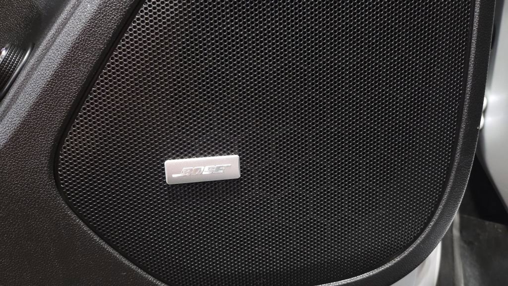 Used 2024 Chevrolet Blazer Premier w/ Driver Confidence II Package image 10