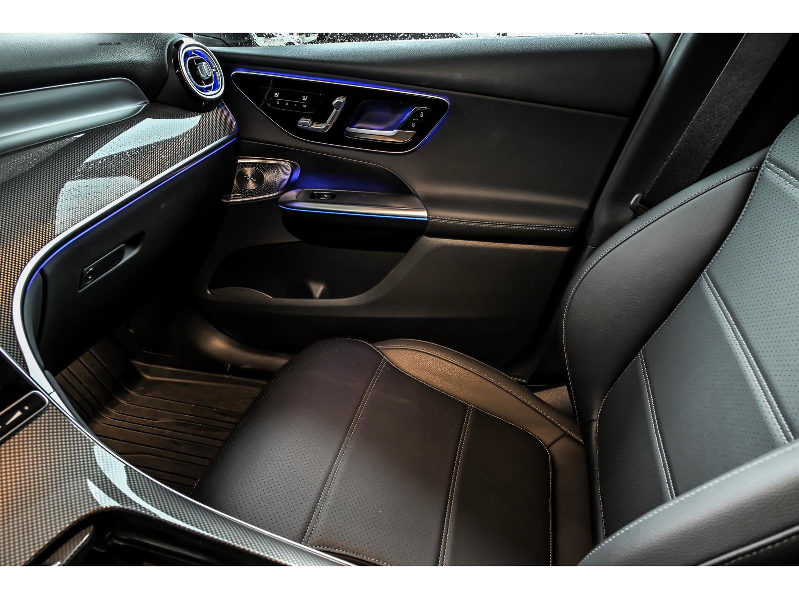 Certified 2026 Mercedes-Benz GLC 300 4MATIC image 23