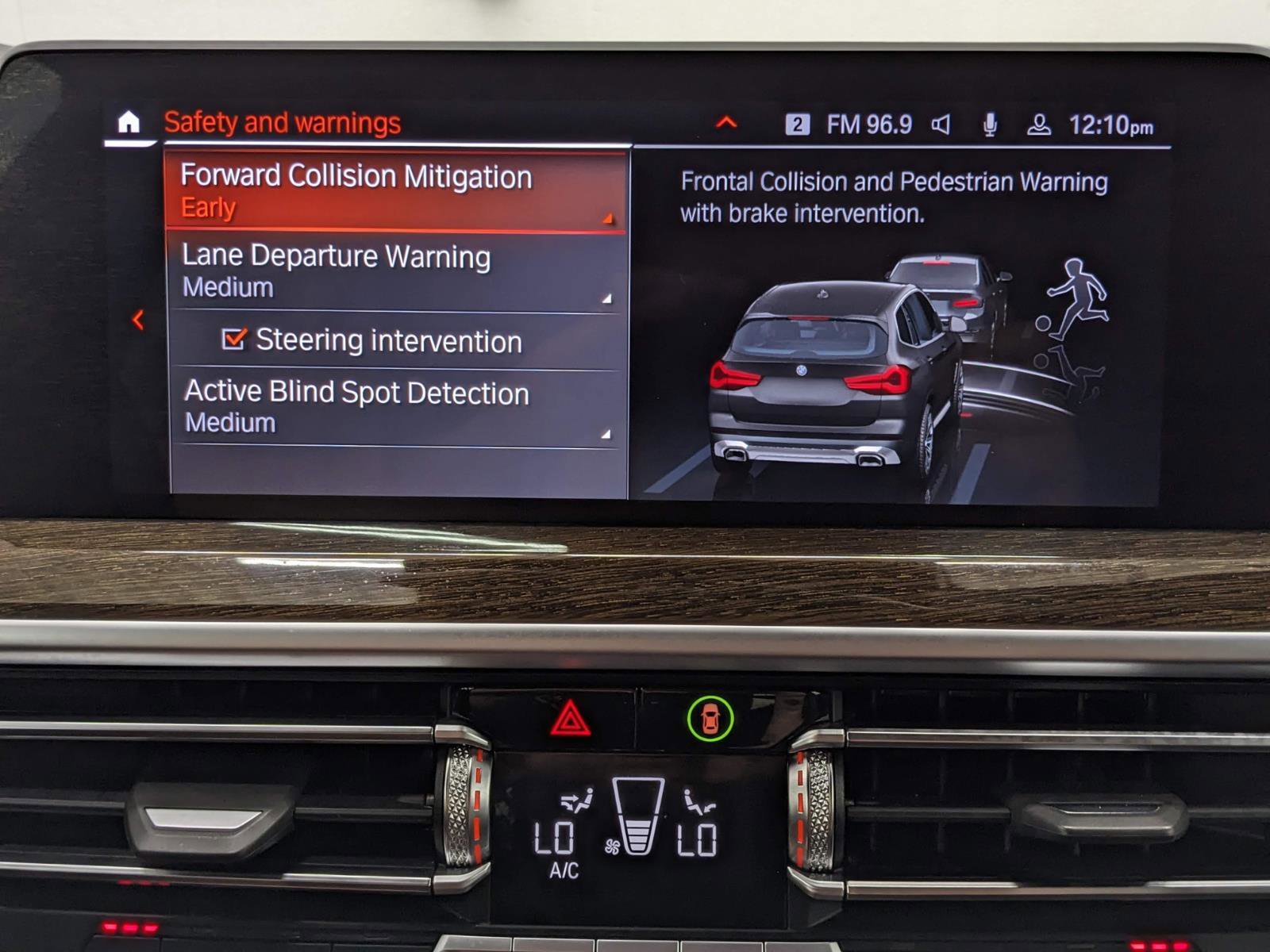 Used 2023 BMW X3 xDrive30i image 9