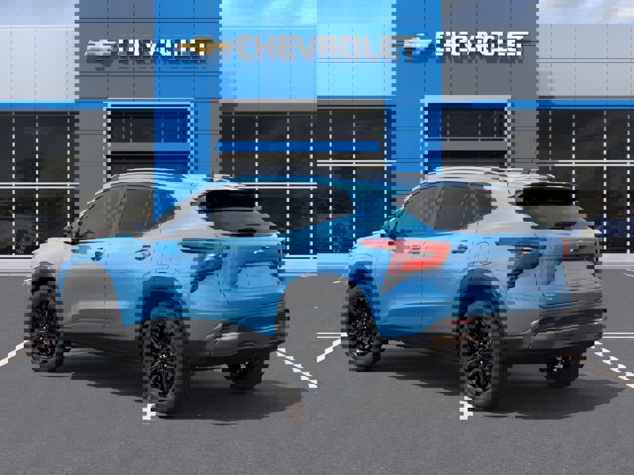 New 2026 Chevrolet Trax ACTIV FWD image 3