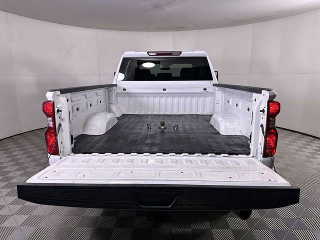Used 2025 Chevrolet Silverado 2500 LT w/ Convenience Package image 48