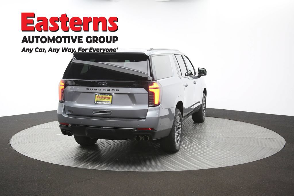 Used 2025 Chevrolet Suburban Z71 AWD/4WD image 43