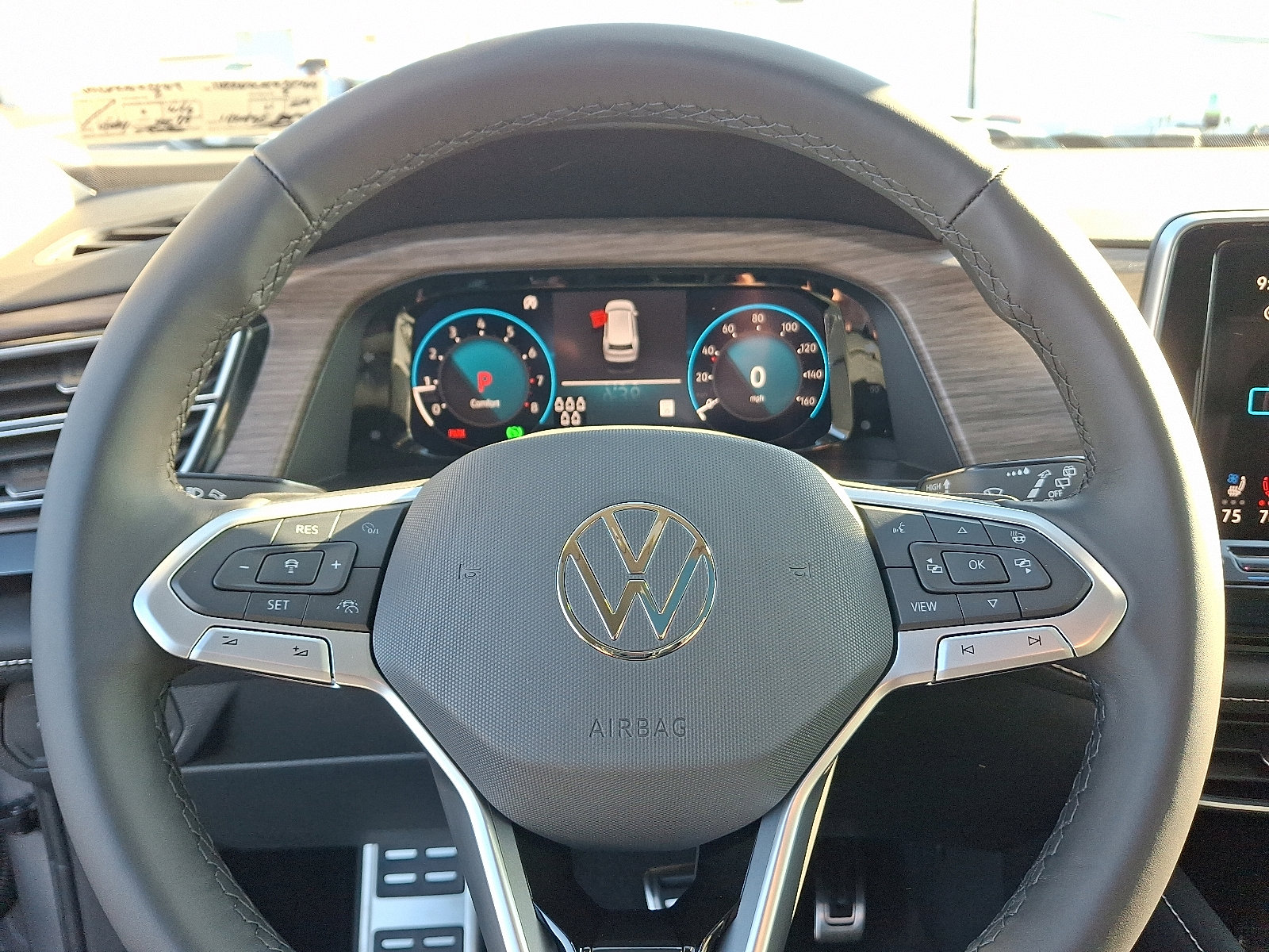 New 2026 Volkswagen Atlas SEL Premium R-Line image 9