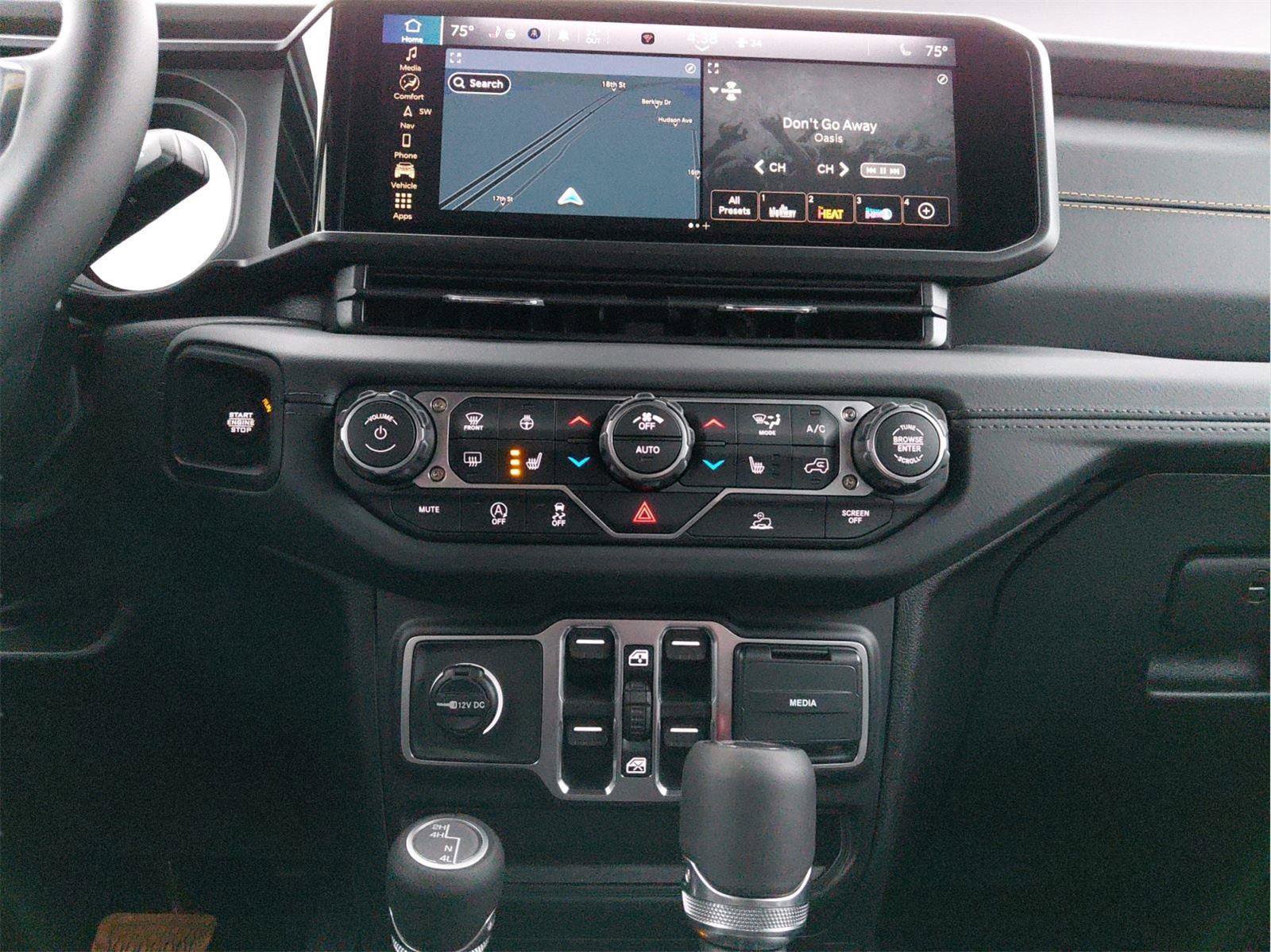 New 2026 Jeep Wrangler Sahara w/ Technology Group image 11