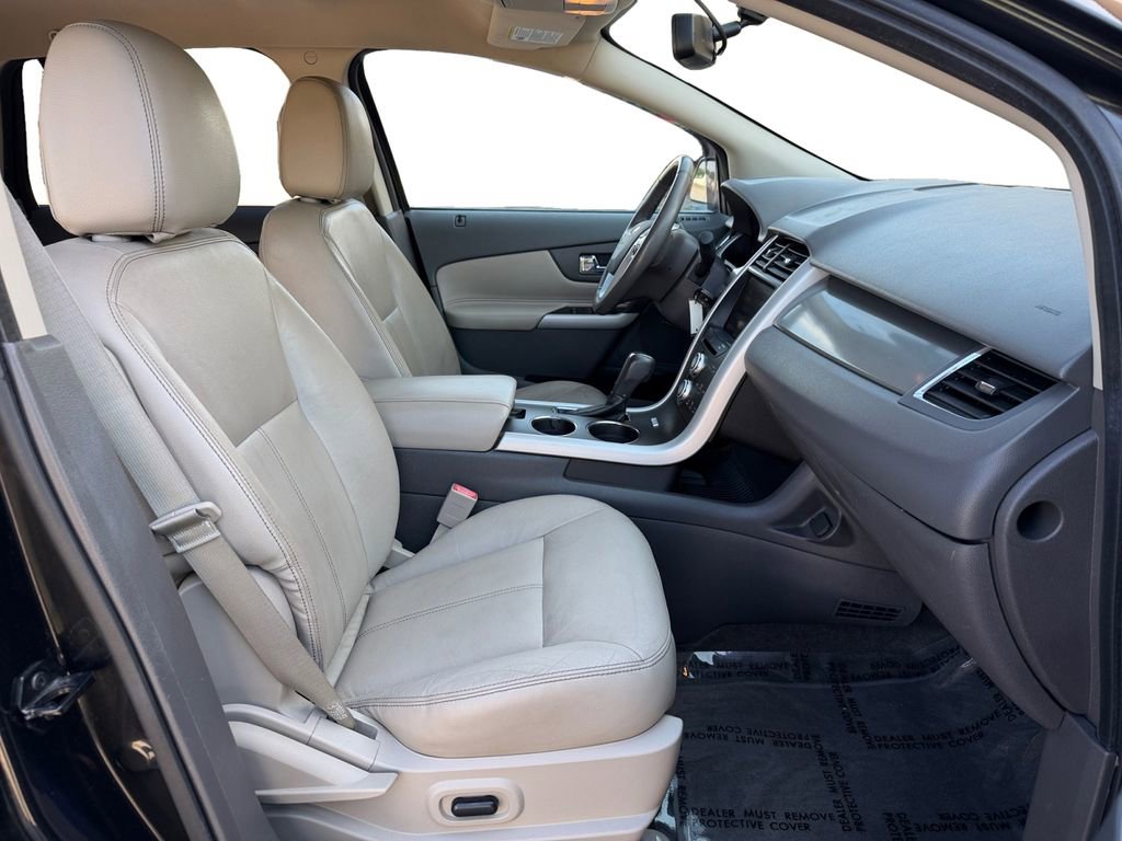 Used 2014 Ford Edge SEL w/ Equipment Group 205A AWD/4WD image 18