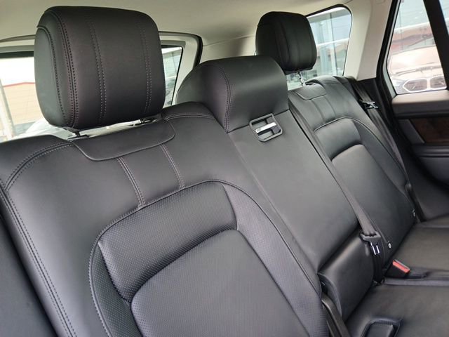 Used 2022 Land Rover Range Rover Westminster Edition AWD/4WD image 12