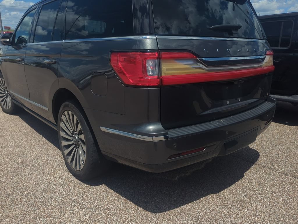Used 2018 Lincoln Navigator Reserve w/ Technology Package AWD/4WD image 6
