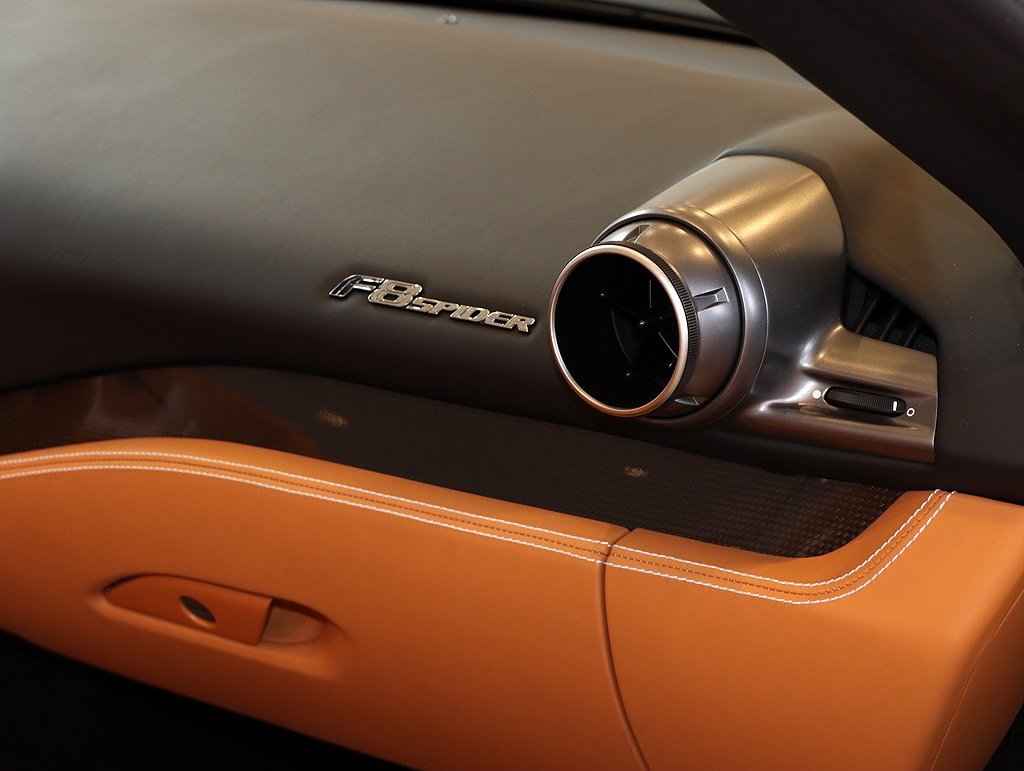 Certified 2022 Ferrari F8 Spider image 99