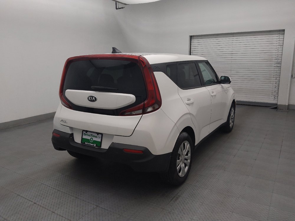 Used 2021 Kia Soul LX FWD image 9
