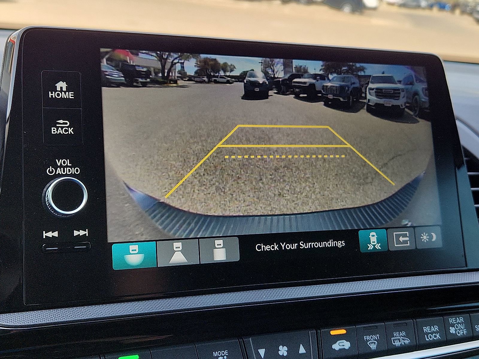 Used 2025 Honda Odyssey Elite image 19