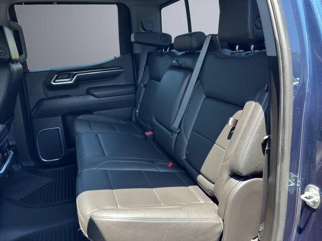 Used 2022 GMC Sierra 1500 SLT w/ SLT Convenience Package AWD/4WD image 22