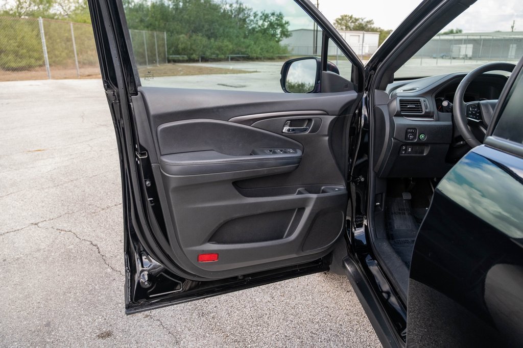 Used 2022 Honda Pilot Sport image 10