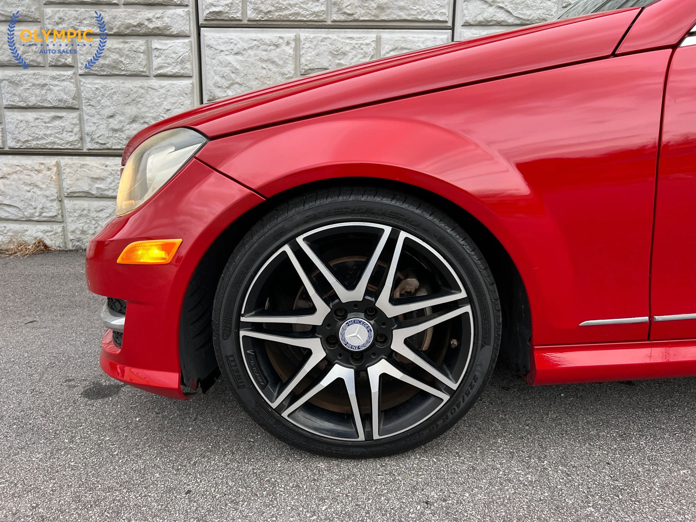 Used 2014 Mercedes-Benz C 250 Sedan w/ Premium 1 Package image 9