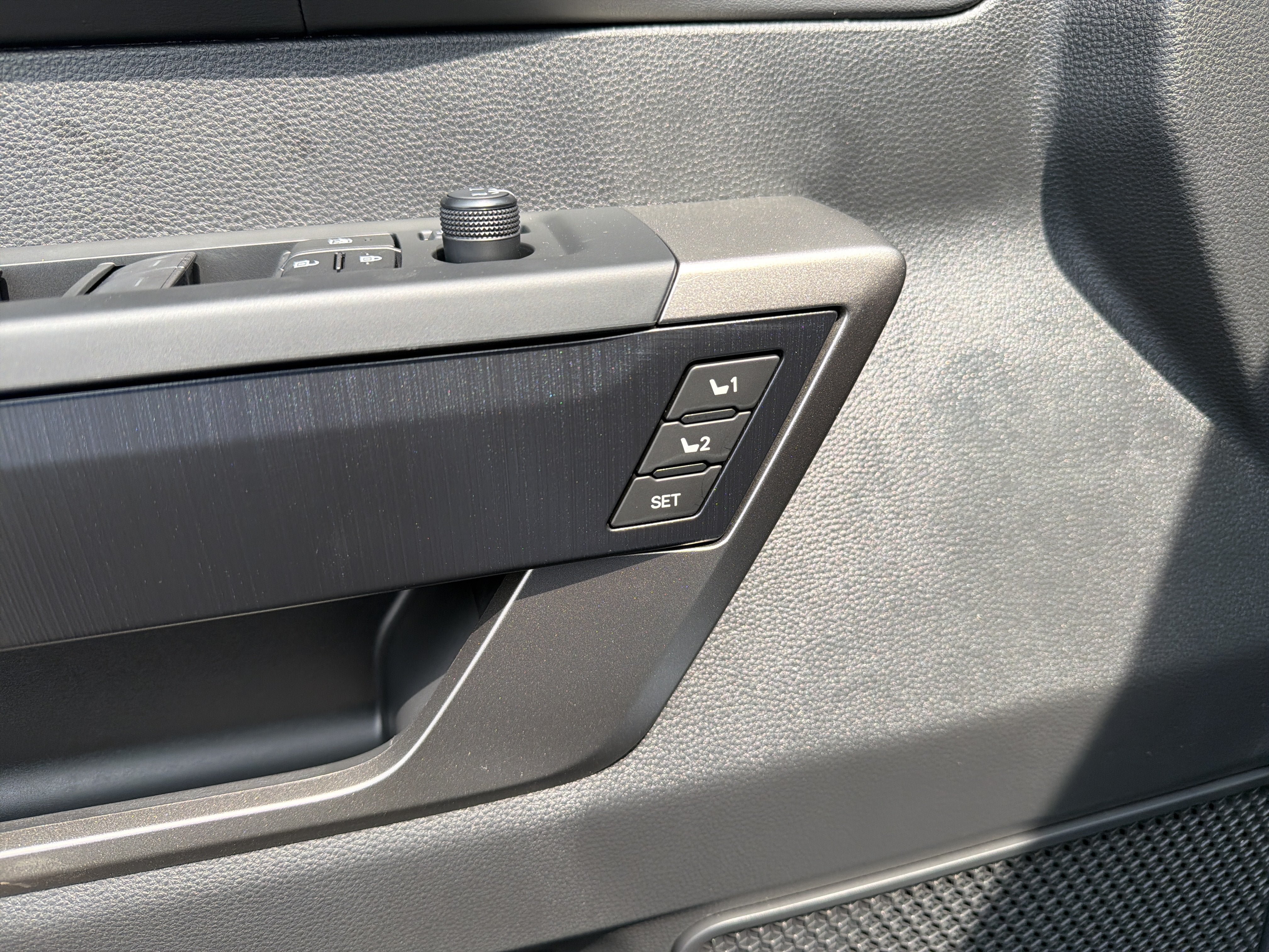 New 2026 Toyota Sequoia Platinum AWD/4WD image 12