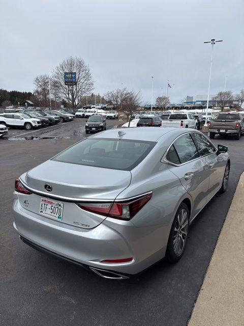 Used 2019 Lexus ES 350 w/ Premium Package image 6