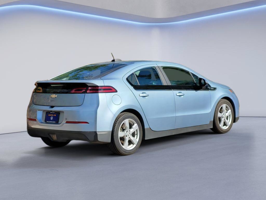 Used 2015 Chevrolet Volt Premium w/ Premium Trim Package FWD image 5