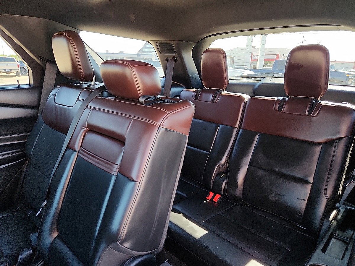 Used 2020 Ford Explorer Platinum image 5