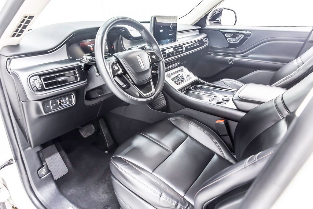 Used 2021 Lincoln Aviator 2WD image 25
