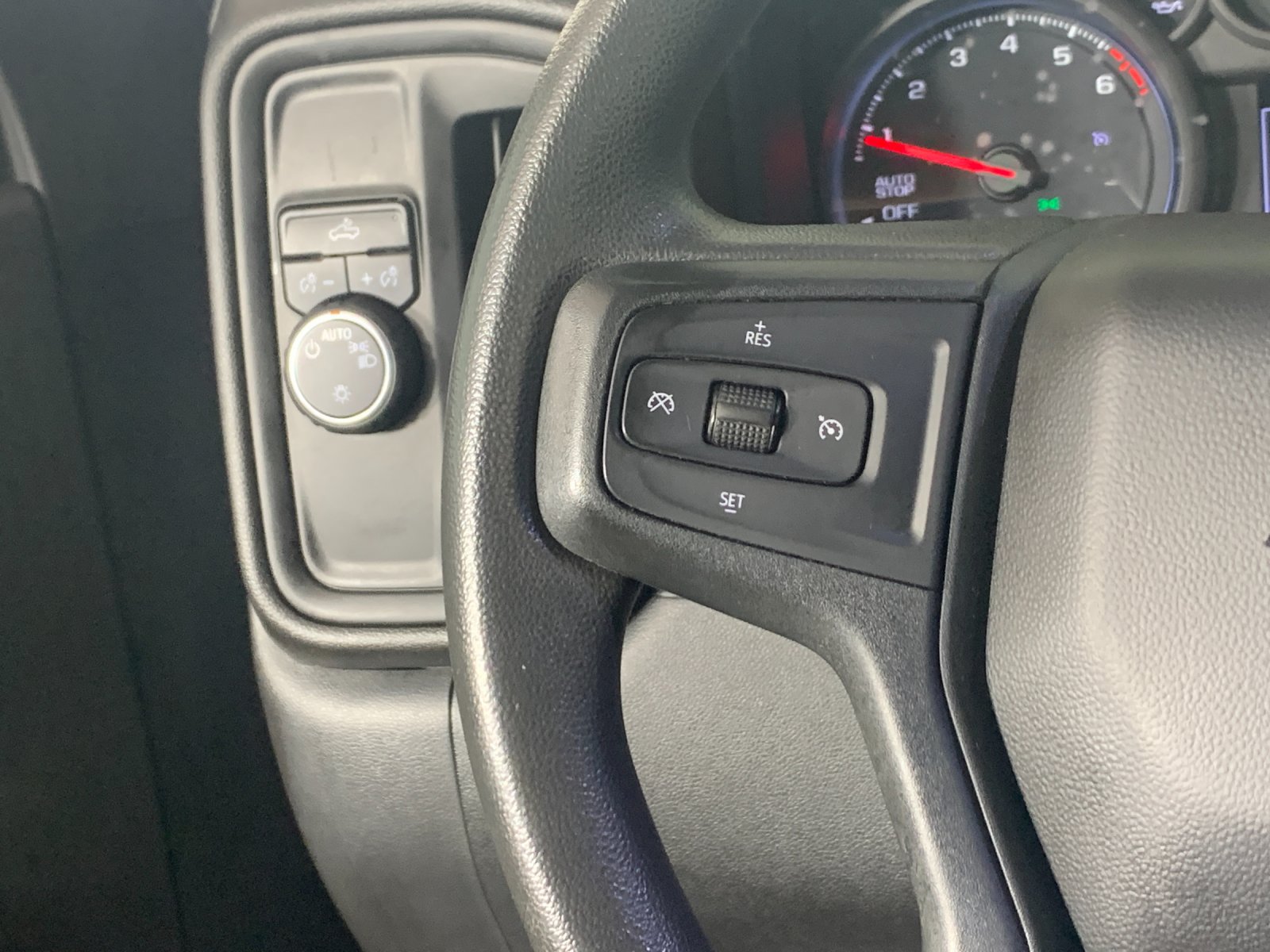 Used 2022 Chevrolet Silverado 1500 Custom w/ LPO, Dark Essentials Package RWD image 17