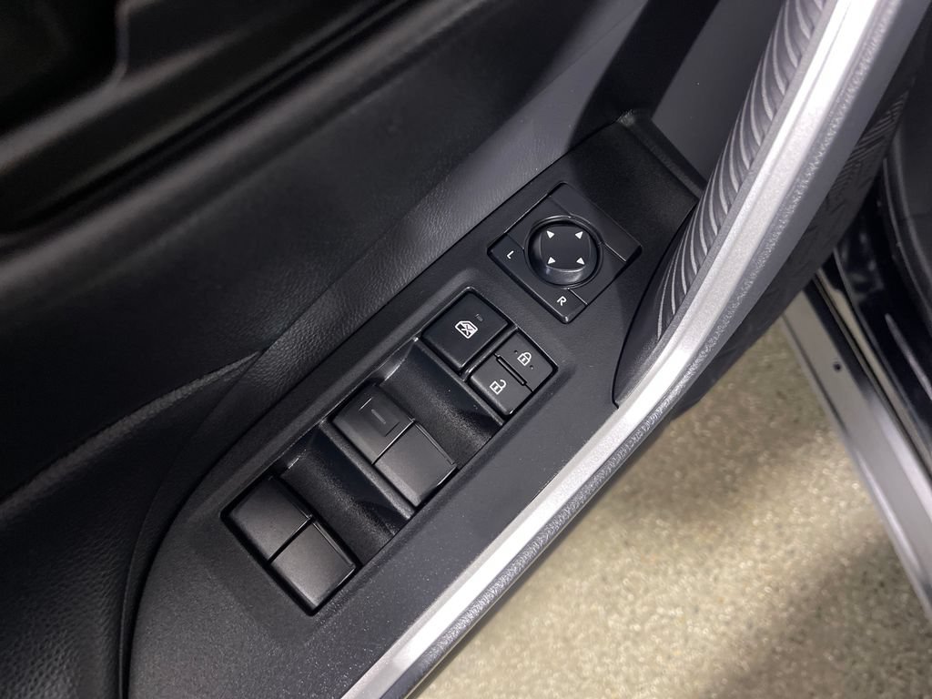 Certified 2024 Toyota RAV4 LE AWD/4WD image 16