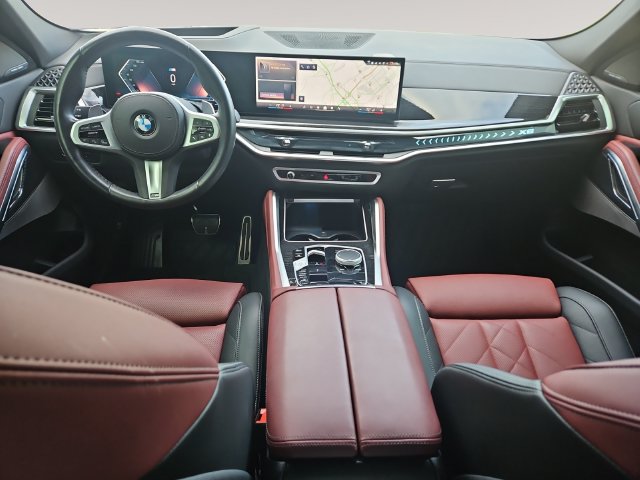 Certified 2025 BMW X6 xDrive40i w/ Premium Package AWD/4WD image 10