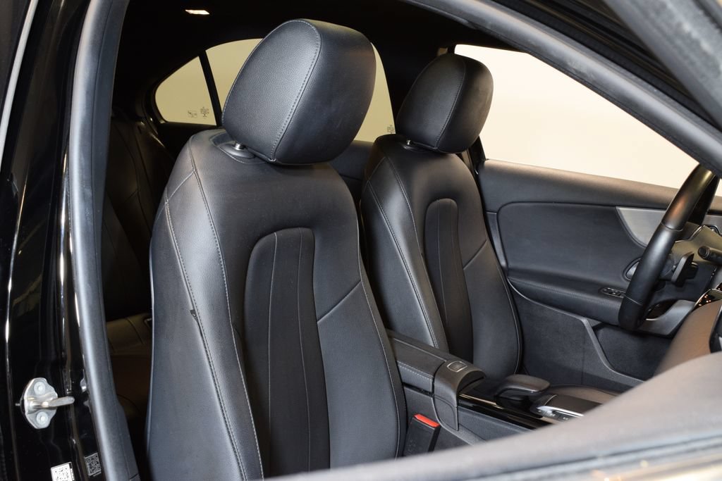 Used 2021 Mercedes-Benz A 220 4MATIC w/ Premium Package image 32