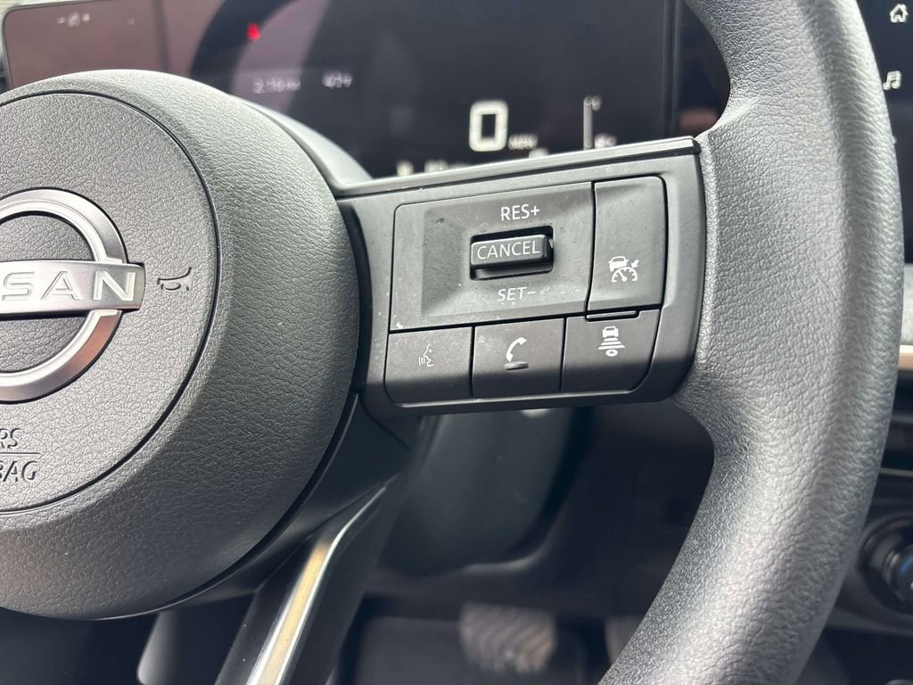 Used 2026 Nissan Kicks SV w/ SV Premium Package image 19