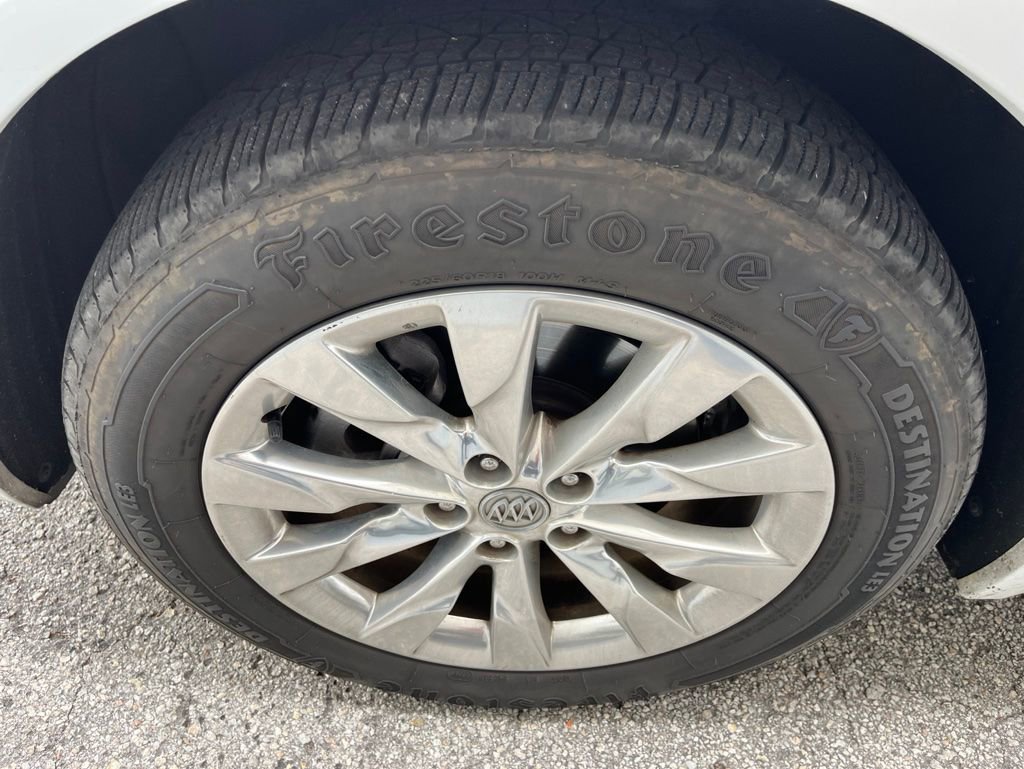 Used 2017 Buick Envision Essence FWD image 9