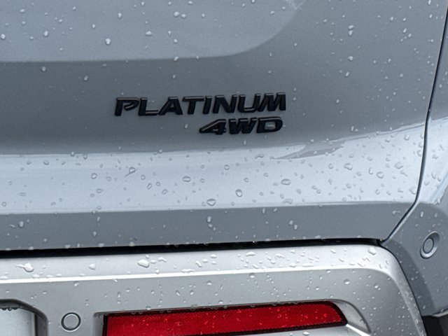 Certified 2025 Nissan Pathfinder Platinum AWD/4WD image 11