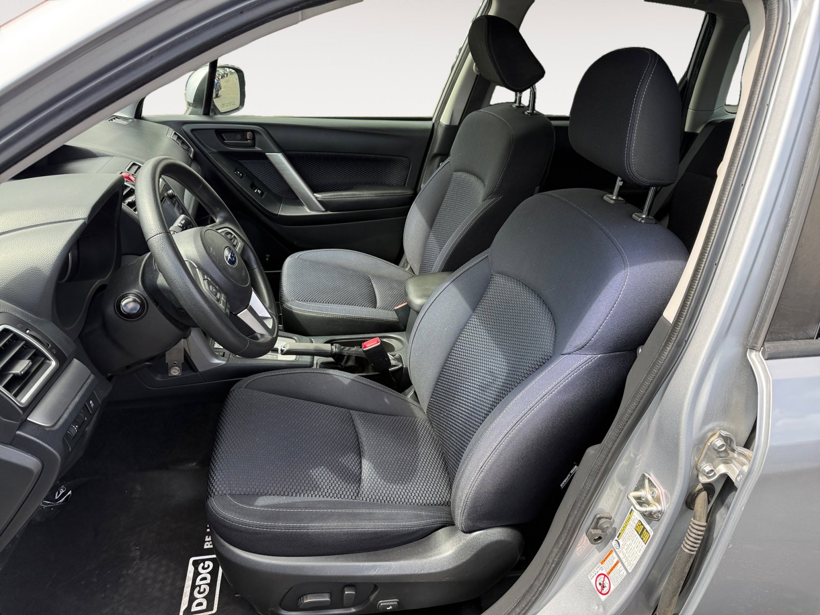 Used 2018 Subaru Forester 2.5i Premium w/ Popular Package #2A AWD/4WD image 10