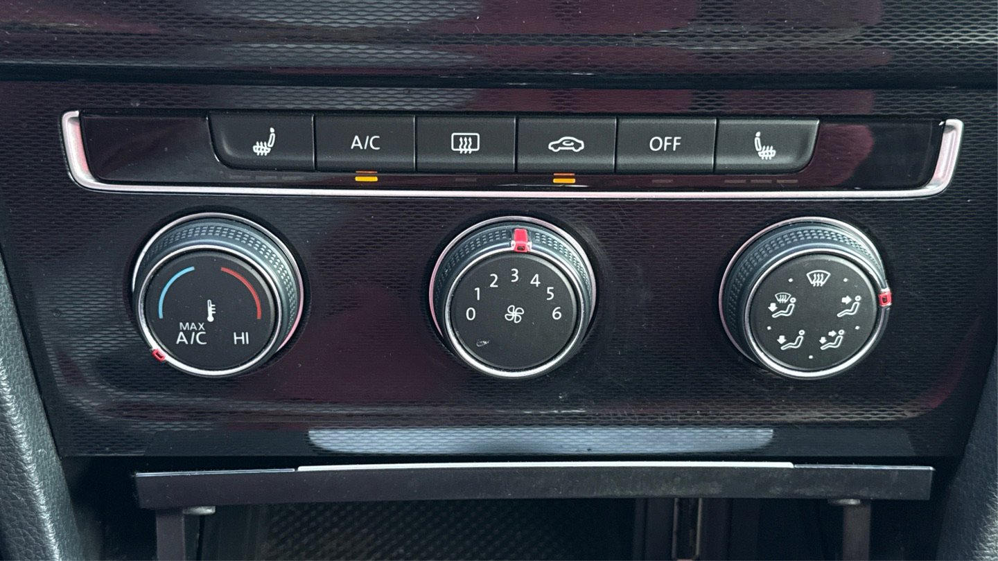 Used 2015 Volkswagen GTI S w/ Lighting Package (SEL) FWD image 19