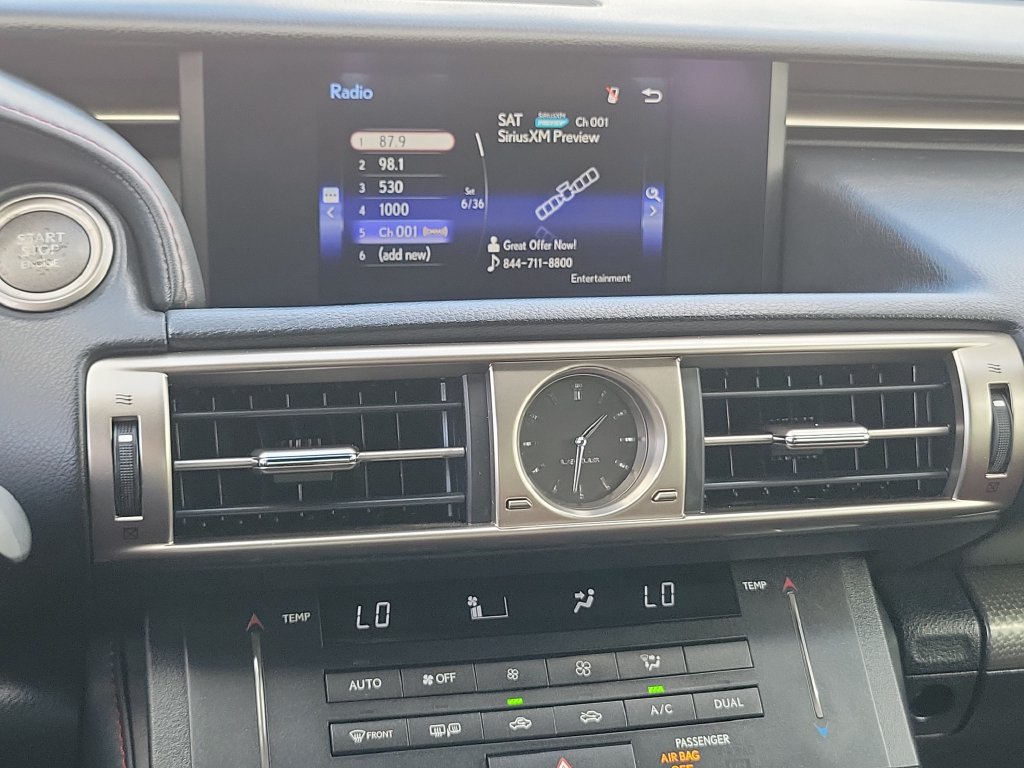 Used 2016 Lexus IS 200t RWD image 9