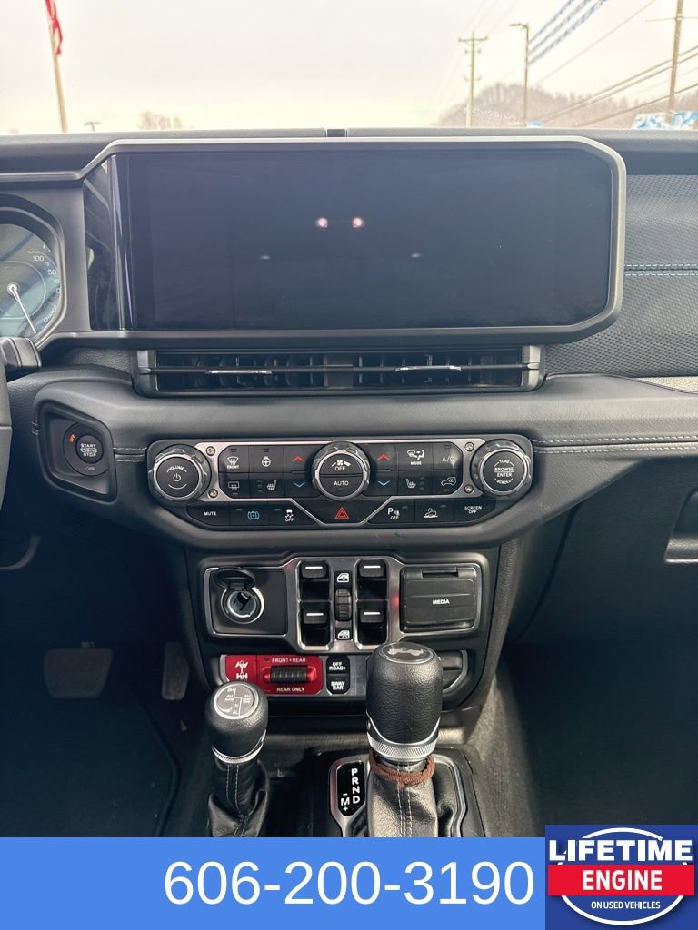 Used 2025 Jeep Wrangler Unlimited Rubicon 4xe w/ Safety Group image 16