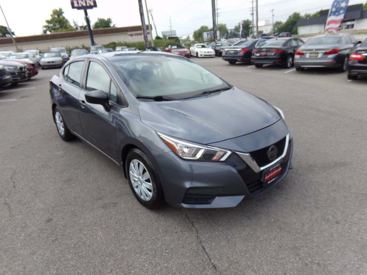 Used 2020 Nissan Versa S image 48