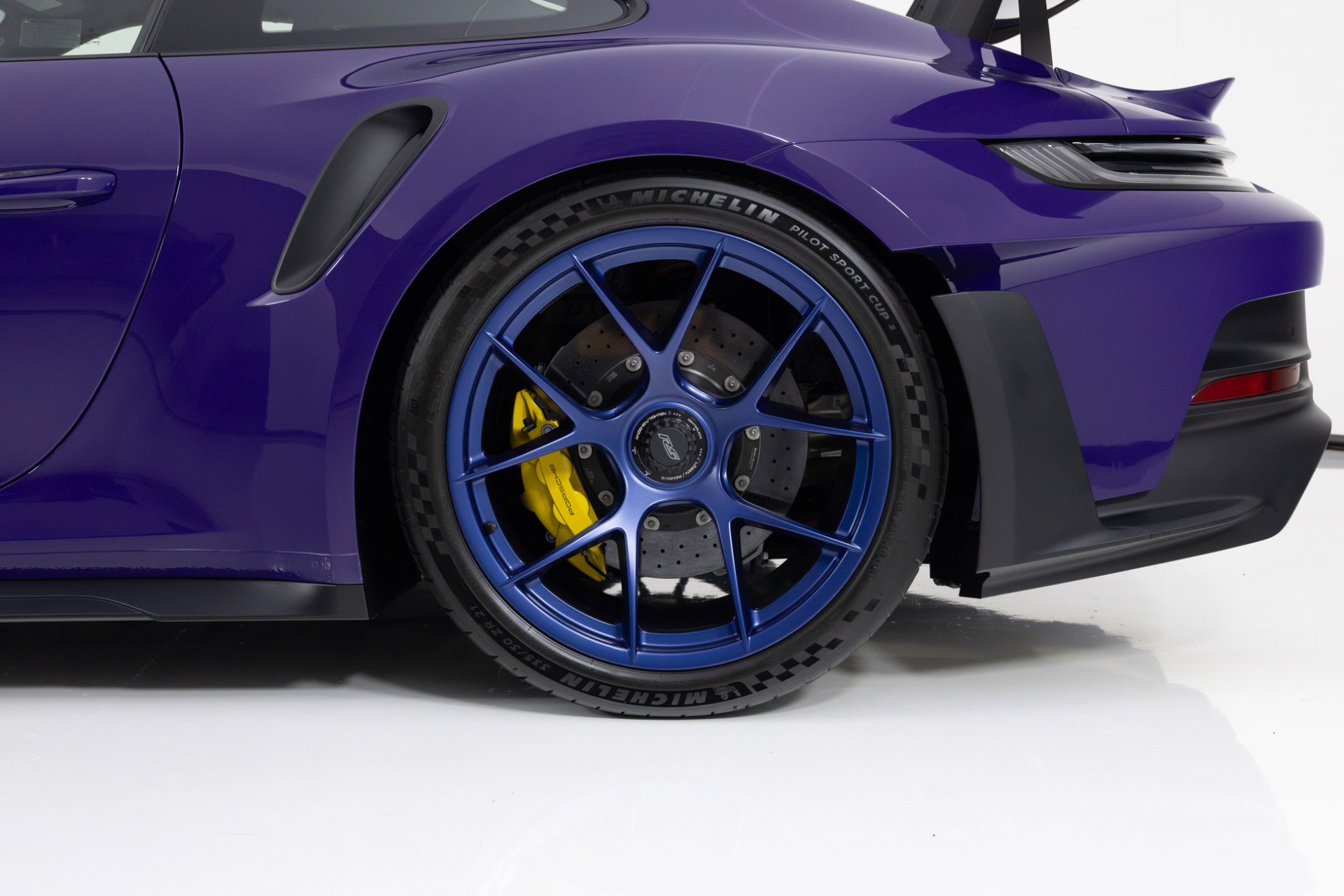 Used 2025 Porsche 911 GT3 RS image 11