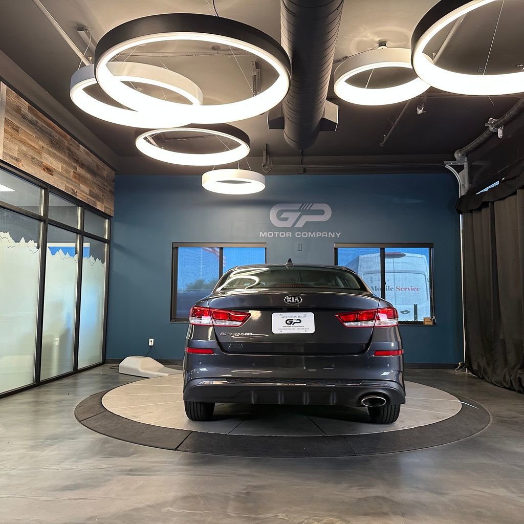 Used 2019 Kia Optima LX FWD image 4