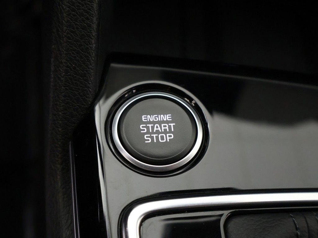 Used 2023 Kia Sportage EX image 39